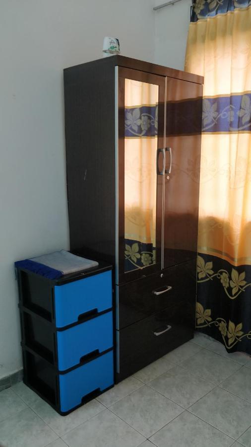 Homestay Budget Lenggong Kampong Ulu Jepai Kültér fotó